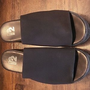 Black open toe wedge shoes